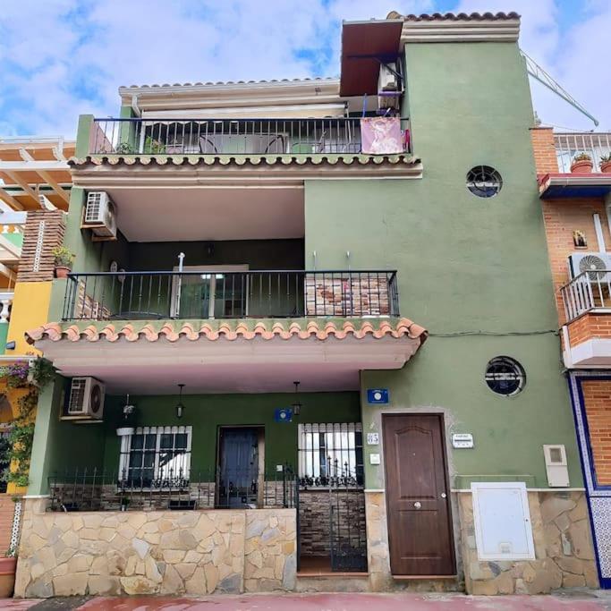 Magnificent Ground Floor With Views - B Lejlighed