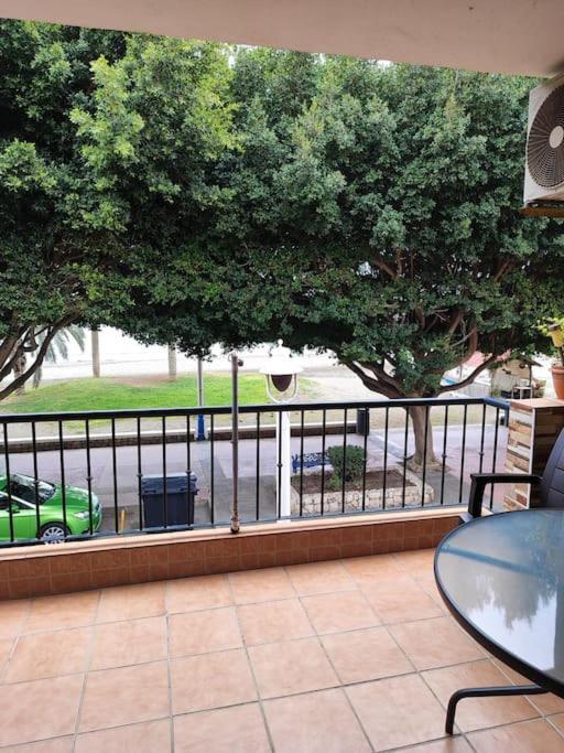Magnificent Ground Floor With Views - B Lejlighed